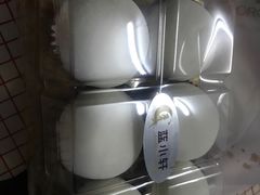 -蓝小轩蛋糕·面包(趣春店)