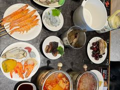 -川骄海鲜自助(王府井奥莱UP TOWN店原世界之花店)