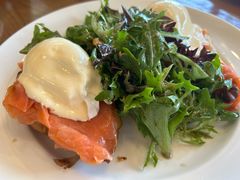 -ROAST coffee & eatery