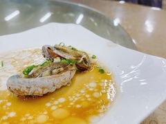 风味蒸鲍鱼-双月饭店·20年老字号(新村店)