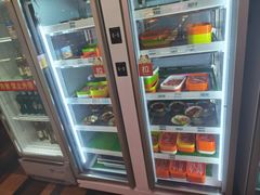 -尚品海鲜肥牛自助火锅(湖明店)