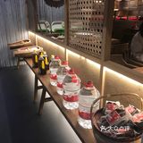 带着老婆来湘间田舍吃饭，点了我老婆喜欢的鱼头