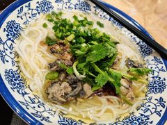 临沧土鸡米线-华中科技大学百景园(三楼酒店)