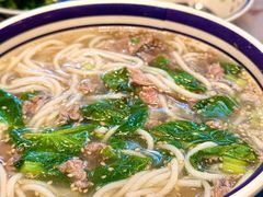 -云阿蛮云南生烫牛肉米线(奉贤路店)