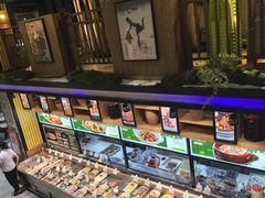 -黄泥岗·地道湖北菜(奥特莱斯店)