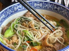 蒜爆牛肉汤粉-赣南粉局·江西小炒·锅气炒粉(巴黎春天店)