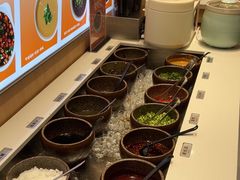 -呷哺呷哺(融创茂店)