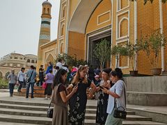 -艾提尕尔清真寺