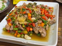 -又见小河浜·盐帮川菜(松江商业广场店)