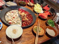 -萍姐火锅·公路夜市(武汉首店)