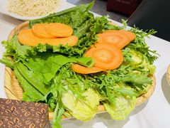 -犇鼎牛潮汕牛肉火锅(新辰里学清路店)