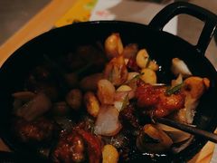 -潮界(LU·ONE凯德晶萃广场店)