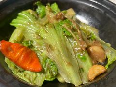 -肥仔文澳门猪骨煲(南京西路店)