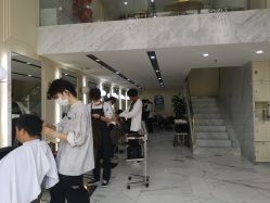 -3AM HAIR SALON染发接发