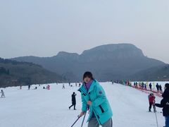 -济南卧虎山滑雪场