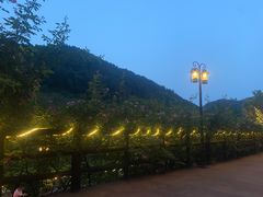 -楠柏弯休闲山庄(梨花溪店)