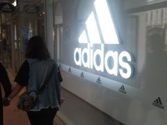 -枫叶小镇奥特莱斯