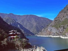 -汉中石门栈道风景区