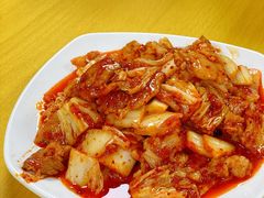 辣白菜炒五花肉-屋里家延边朝鲜族冷面(南园店)