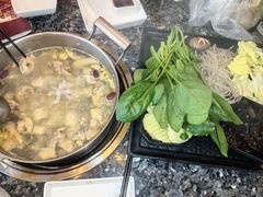 -一席地·本地鸡窝·杭帮鸡火锅(萧山银隆百货店)