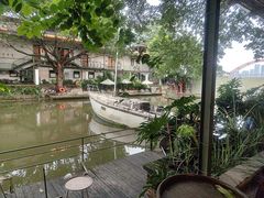 -喜洲吧·江畔老船厂·庭院餐厅(喜临院店)