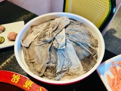 屠场鲜毛肚-三江两海老火锅(北京首店)