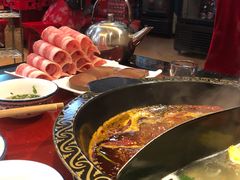 -重庆三峡火锅城(梅林店)