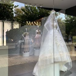 -MANLI BRIDAL婚纱
