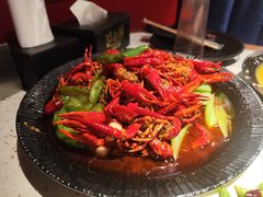 -沪小胖·小龙虾·蓝龙王(八佰伴店)