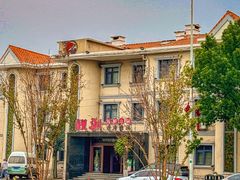 -靓海海鲜火锅(水上湖边观景店)