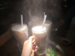 大红袍珍珠奶茶-湊湊火锅·茶憩(杭州湖滨银泰in77店)