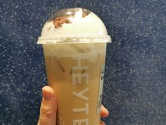 -喜茶(北京华贸购物中心店)