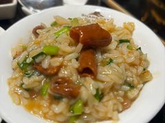 -海鲨湾海鲜会馆(百家湖1912店)