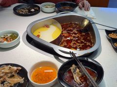 -味之绝美蛙鱼头火锅(松江万达店)