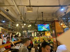 大堂-钢管厂歆瑞源油卤串串香(春熙路太古里店)
