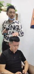 -艺格造型染发烫发