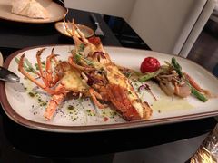 香焗龙虾配自制黑松露酱-上海苏宁宝丽嘉酒店·Cafe Bellagio西餐厅
