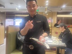 -海底捞火锅(宇飞大厦店)