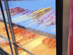 -哈尔滨小酒馆·鲜肉现穿自助烧烤(康新花园店)
