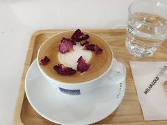 姜汁玫瑰拿铁-金米兰咖啡