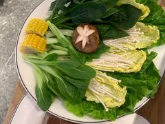 -三人行骨头王火锅(长寿店)