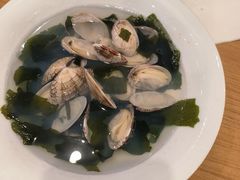 花蛤裙菜海鲜汤-萨莉亚意式餐厅(深南茂业店)