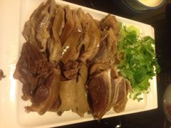 英子狗肉馆-英子补身汤(海兰路店)