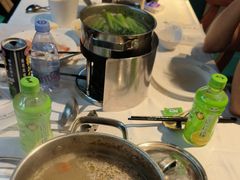 -领鲜活海鲜榴莲自助火锅(东门店)