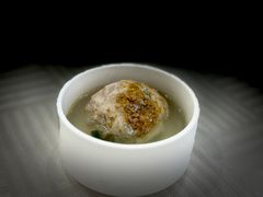 蟹粉狮子头-怡园饭店-餐厅(四望亭店)