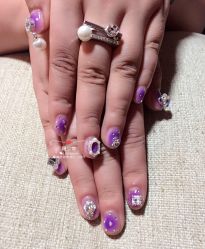 -睫乐园•睫公馆•美睫美甲沙龙