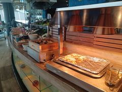 -宝利来国际大酒店-凤凰阁旋转餐厅