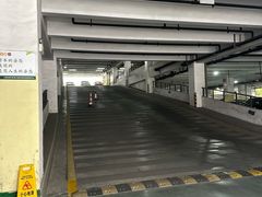 -沈杜公路站P+R停车场