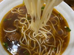 -南城香·饭香串香馄饨香(青年路店)