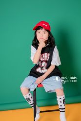 -憨大叔摄影馆80店连锁(诸暨店)